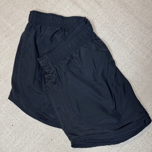 Nike Dri-FIT Running Shorts - Picture 1 of 3